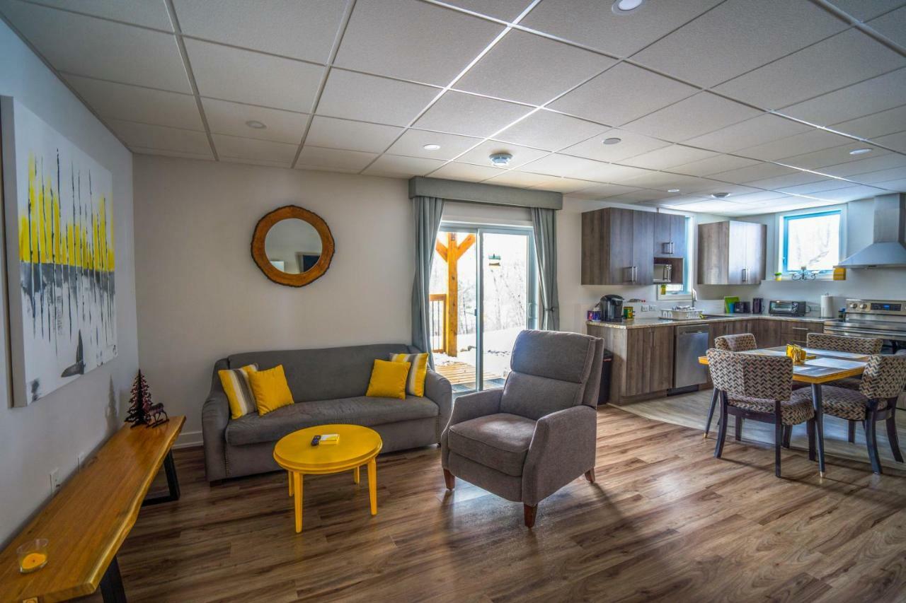 Le Bellevue Modern Lodge 웨이크필드 외부 사진