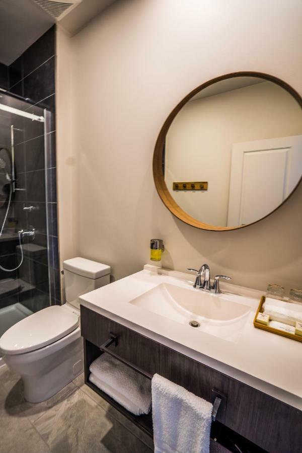 Le Bellevue Modern Lodge 웨이크필드 외부 사진